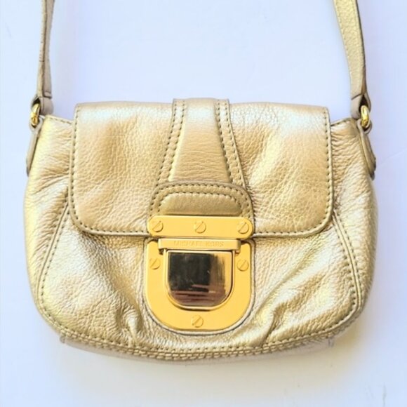 MICHAEL Michael Kors Bridgette Gold Leather Crossbody Bag - Picture 5 of 10